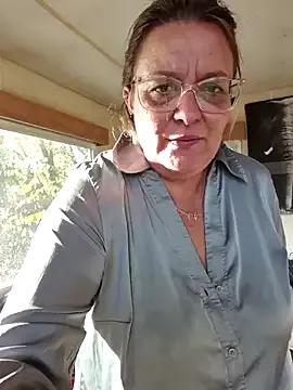 Misspapillon1840 — On me mets nu