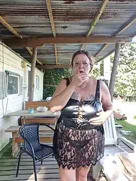 Misspapillon1840 on StripChat 