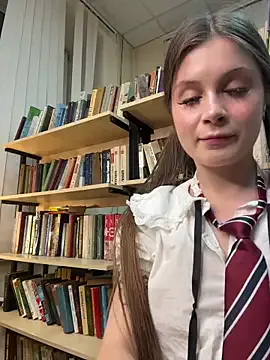 mmelicious on StripChat