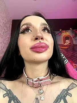 Molly__Moon — sloppy blowjob with saliva