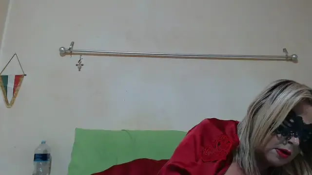 Monellaxx on StripChat