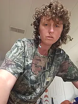 mossy_kiss on StripChat