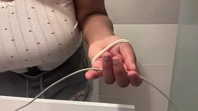 nanaisbackk on StripChat