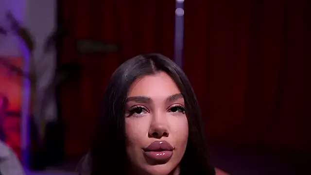 NatyDesiree on StripChat