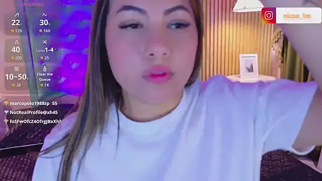 NICOOLMILLER room chat