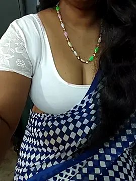 Nikitha_telugu on StripChat 