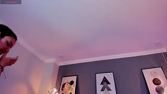 Nina_Ford on StripChat