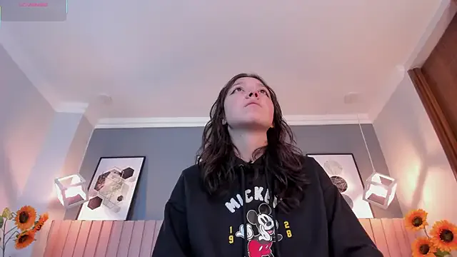 Nina_Ford on StripChat