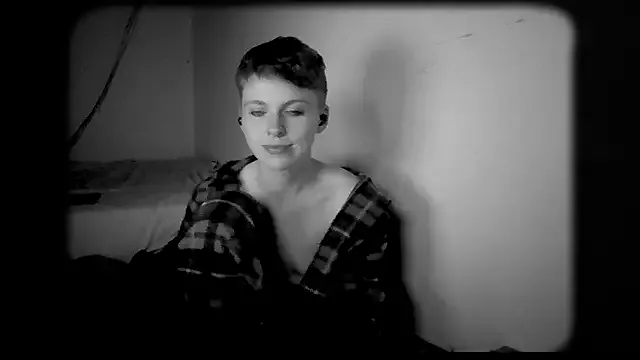 nyxofempusa on StripChat