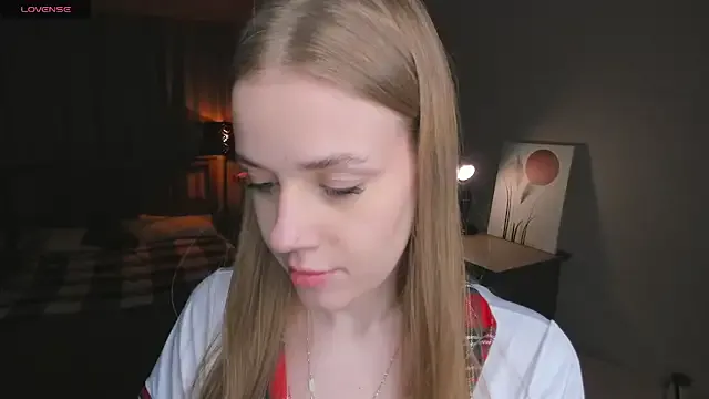 OdellaFrake on StripChat