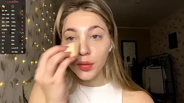 OrethaEredia on StripChat