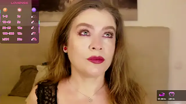 PetersEmily on StripChat