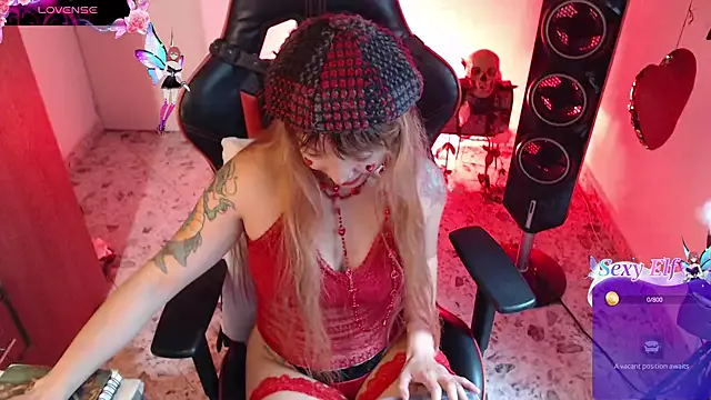 pink-2022 on StripChat