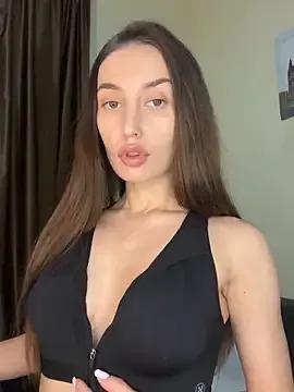 Polli_Kiss on StripChat 