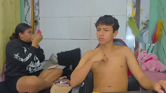 PrincesANDdark on StripChat