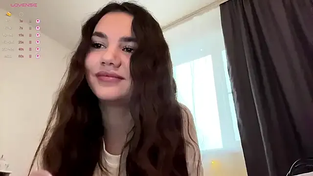 Priscillla_Cute on StripChat