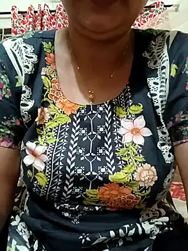 Priya_Boudi — Hot Dance Live 