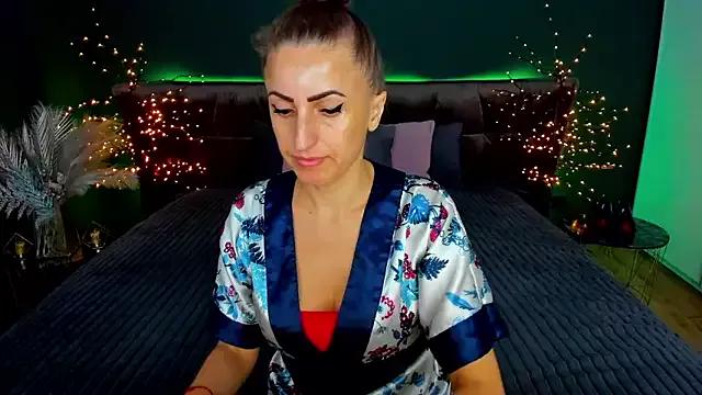 Rebecca_Diamond on StripChat 