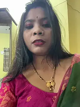 RedQQueen on StripChat