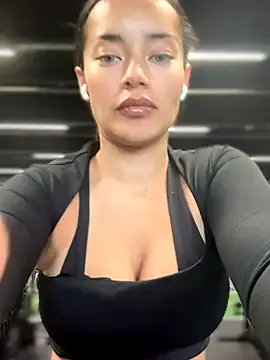 Risky_Workouts on StripChat