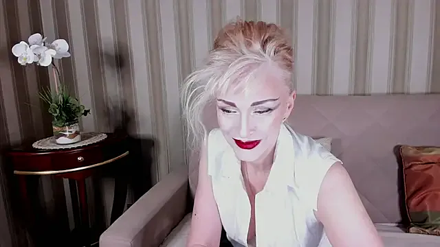 Rita_Farel — Freechat on StripChat