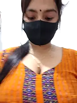 Ritusri_Dotta on StripChat