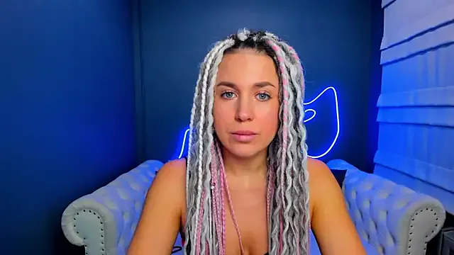 rock_n_roxy on StripChat