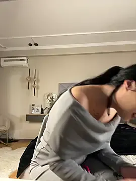 RollingGirls on StripChat