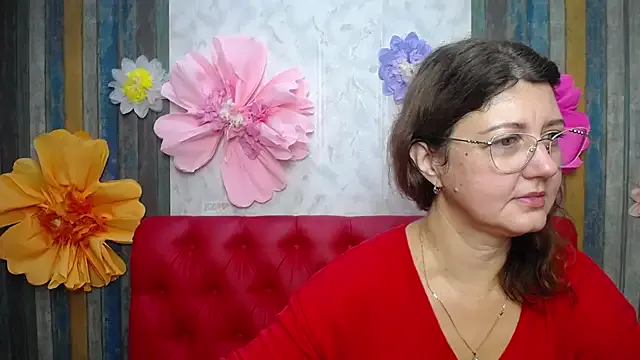 RoseHille on StripChat