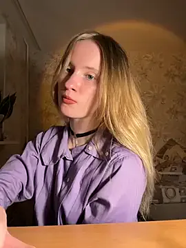 saint_cat25 on StripChat