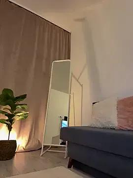 Sandra_Jo — finer ss close to cam