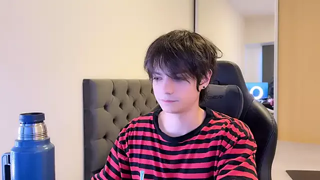 SasukeUhchiaa on StripChat