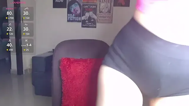 Screen_Queen_xoxo on StripChat