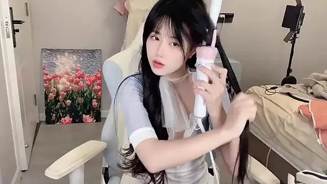 Sheepoooooooo on StripChat 