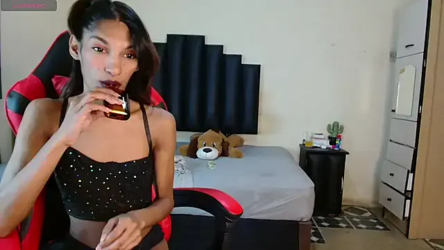 Silkylicious — Rub Ice Cube All Over My Body@Goal...