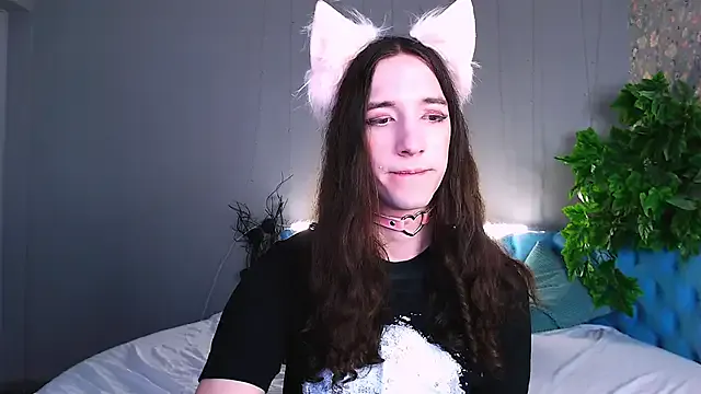 SilverMuse on StripChat