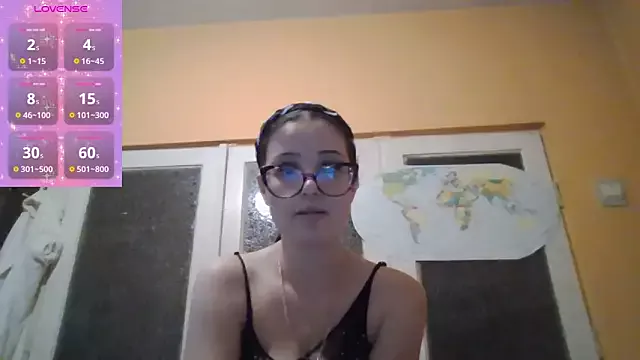 SirenLisa69 on StripChat
