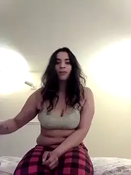 SoakedUpKitty- — Twerk