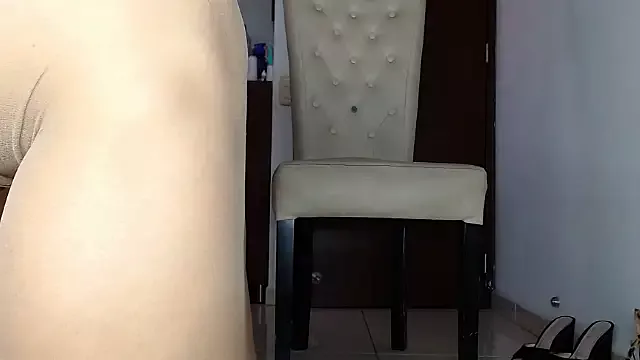 Solanye on StripChat