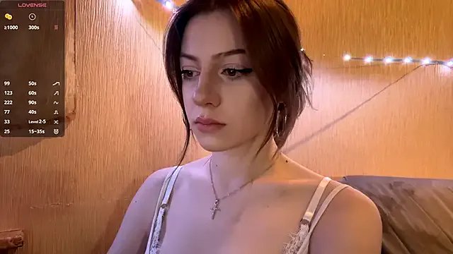 SoonMoilanen on StripChat 