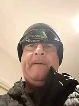 stiffandlubed@xh on StripChat