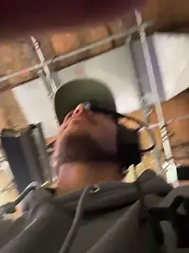 StrokingDaddy4 on StripChat