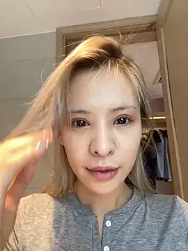 Sunflower-77 — Freechat on StripChat