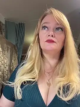 Sweet-blonde on StripChat 