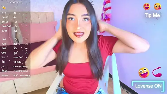 sweet_artemiis on StripChat