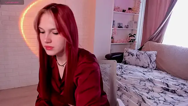 SweetieMarry on StripChat