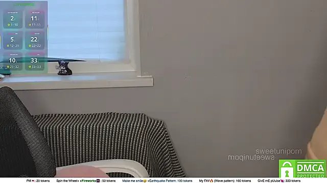 sweetuniporn on StripChat 