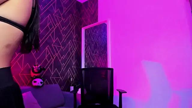 Tahara_Romanov on StripChat 