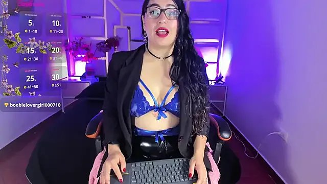 tamara_rouse1 on StripChat 