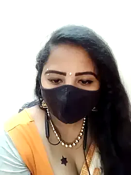 tamil_Vennila on StripChat